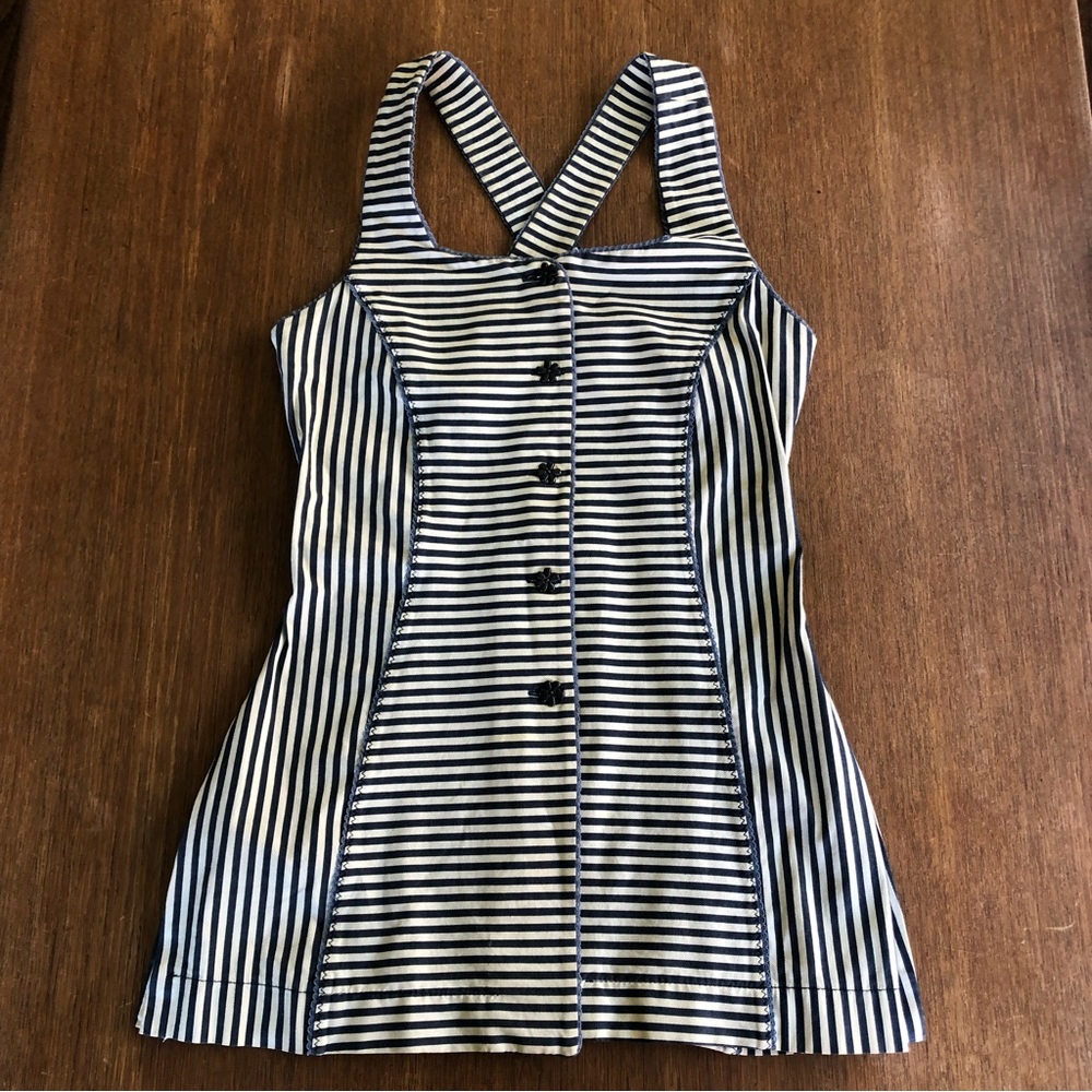 Bill Tornade top; XS; used; excellent condition.